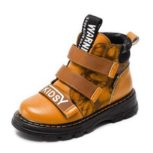 Load image into Gallery viewer, Winter Boy Boots Children Shoes New Boy Genuine Leather Fashion Martin Boots Student Sneakers Plus Velvet Warm Kids Snow Boots